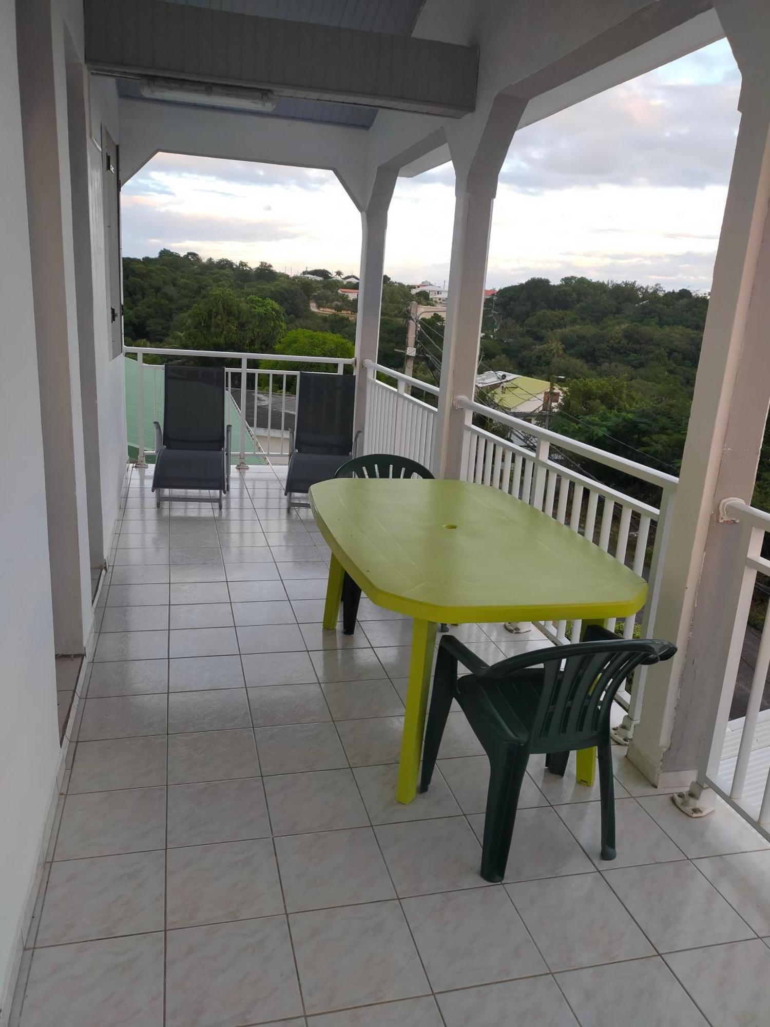Loca Vacances Sainte-Anne  Extérieur photo